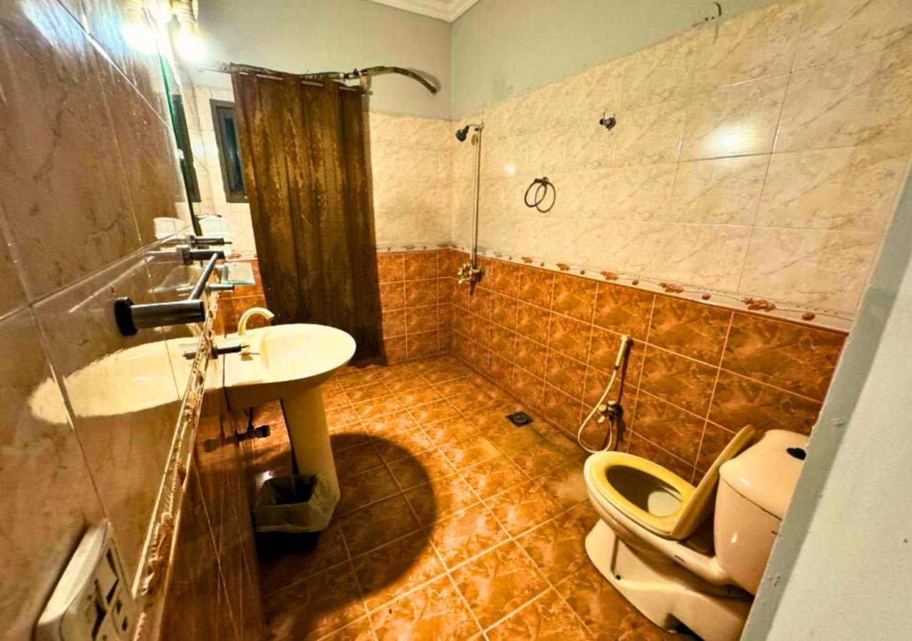 Doves Inn Hotel Kalma Chowk Lahore Eksteriør bilde