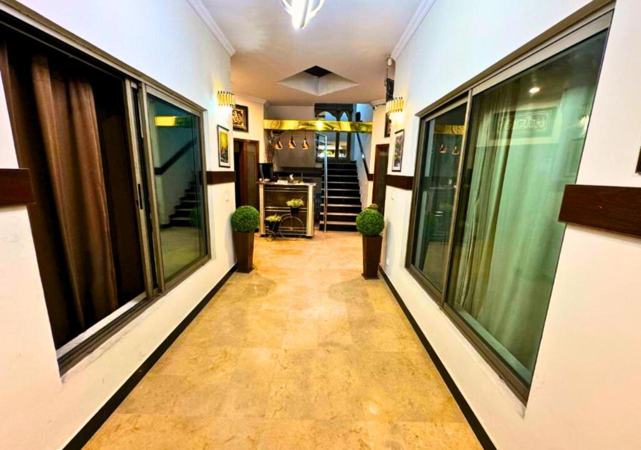 Doves Inn Hotel Kalma Chowk Lahore Eksteriør bilde