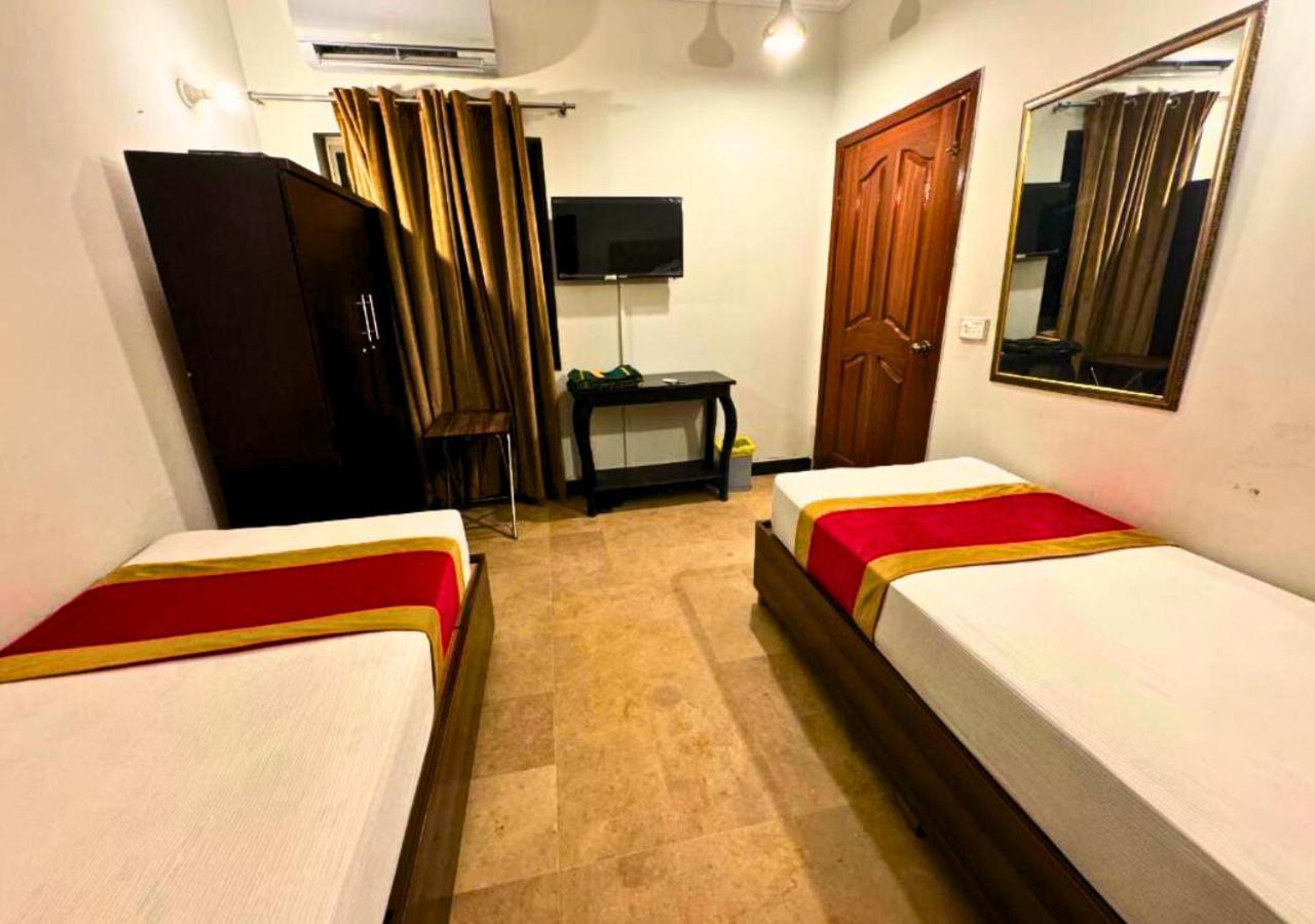 Doves Inn Hotel Kalma Chowk Lahore Eksteriør bilde
